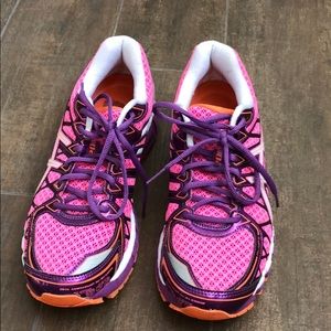 ASICS Gel Kayano 20 Size 9.5